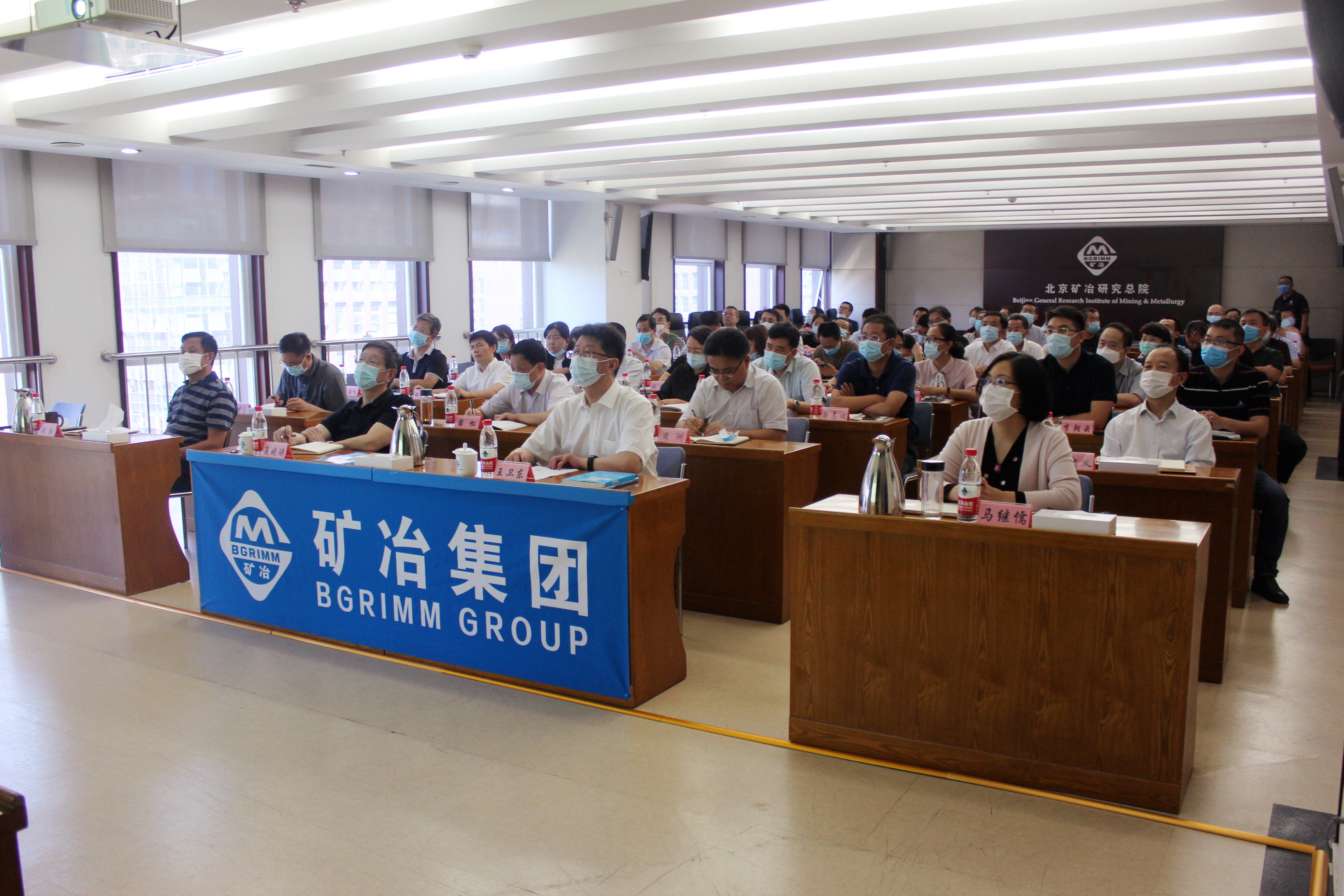 pg���d-pg���d�ٷ���-pg���d���b2025���°�V2.7.77-2265��׿�W(w��ng)