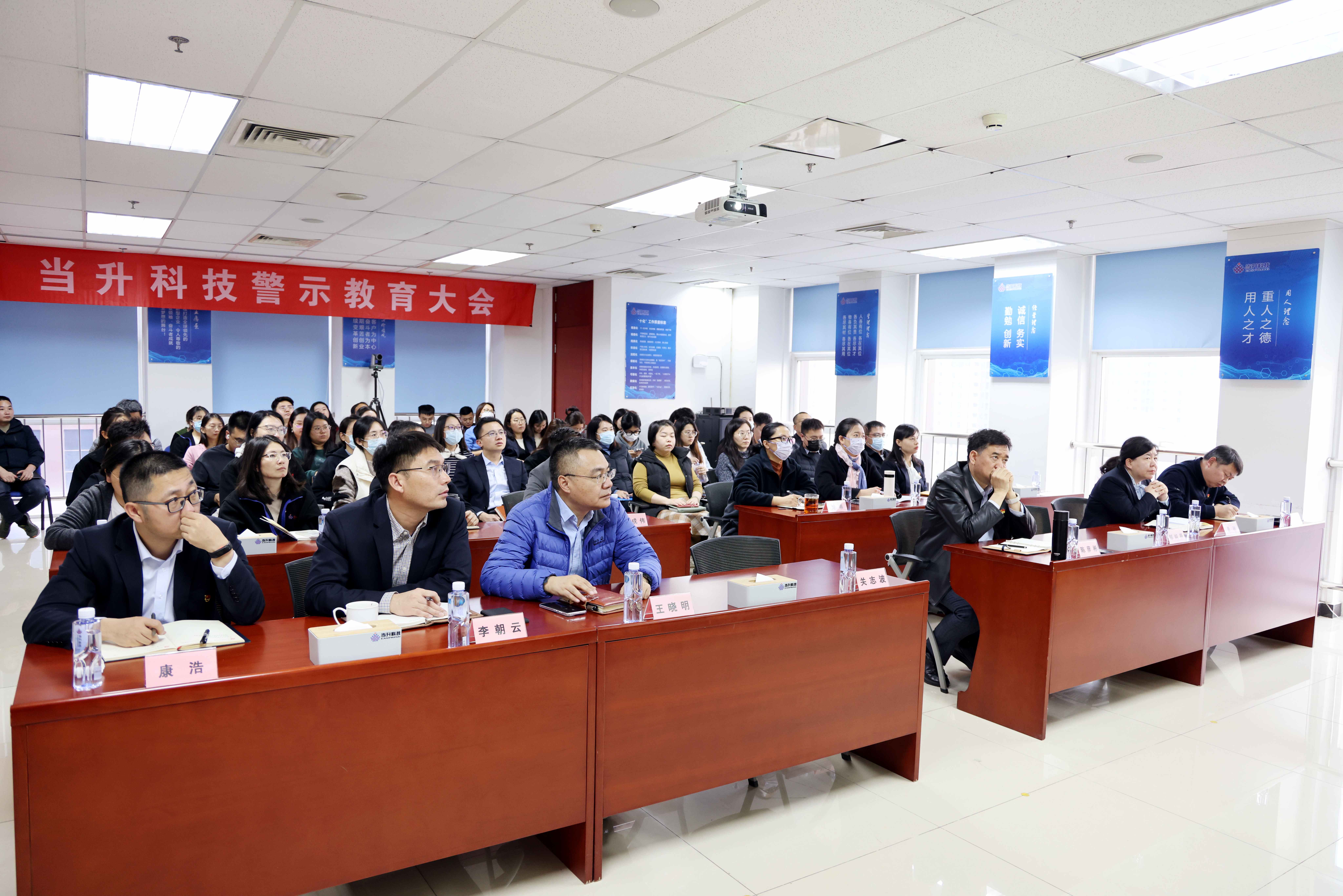 pg���d-pg���d�ٷ���-pg���d���b2025���°�V2.7.77-2265��׿�W